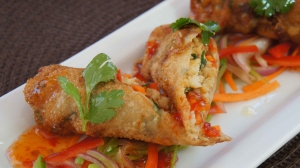 Crispy Seafood Spring Roll